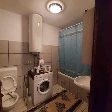 Vikendica Tarcin סראייבו
