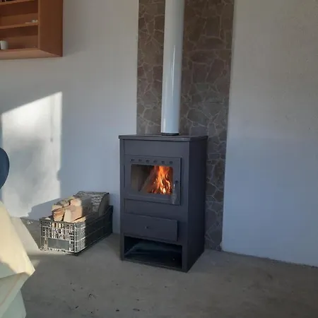 Vikendica Tarcin בית נופש סראייבו