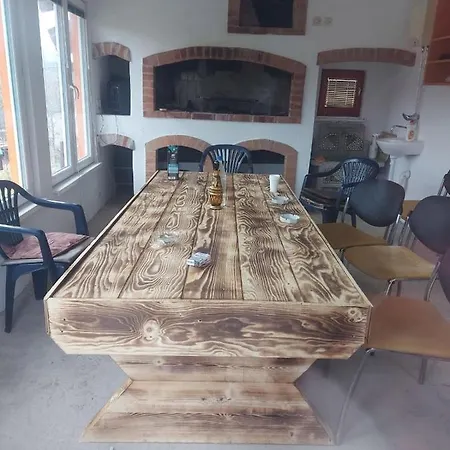 Vikendica Tarcin בית נופש סראייבו